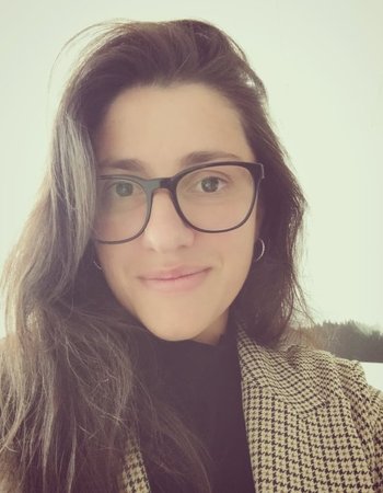 Ein Bild von Dr. Maria Dell'Isola.