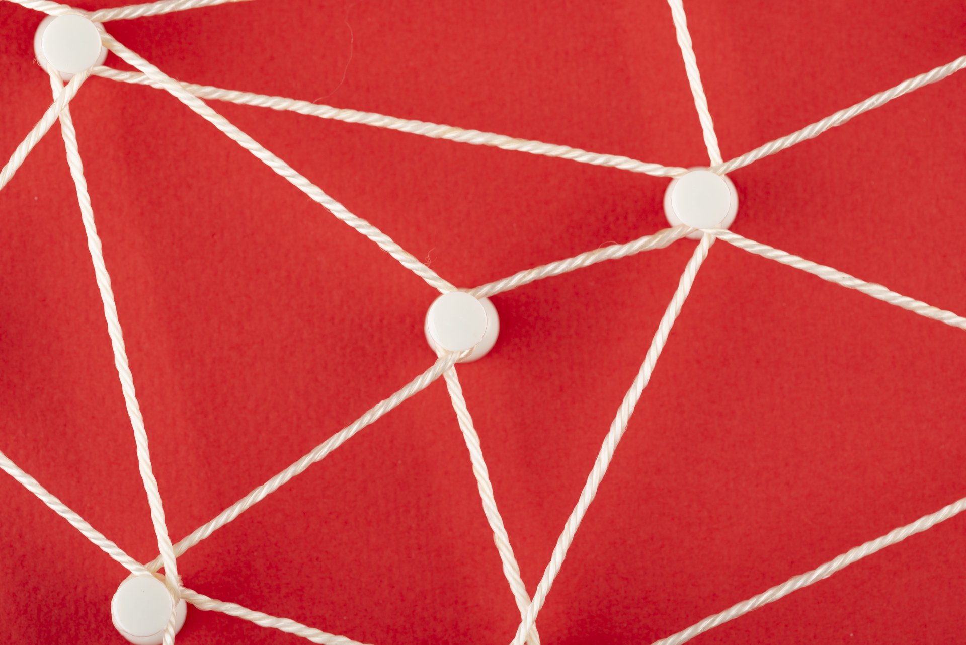 Netzwerk aus Schnüren